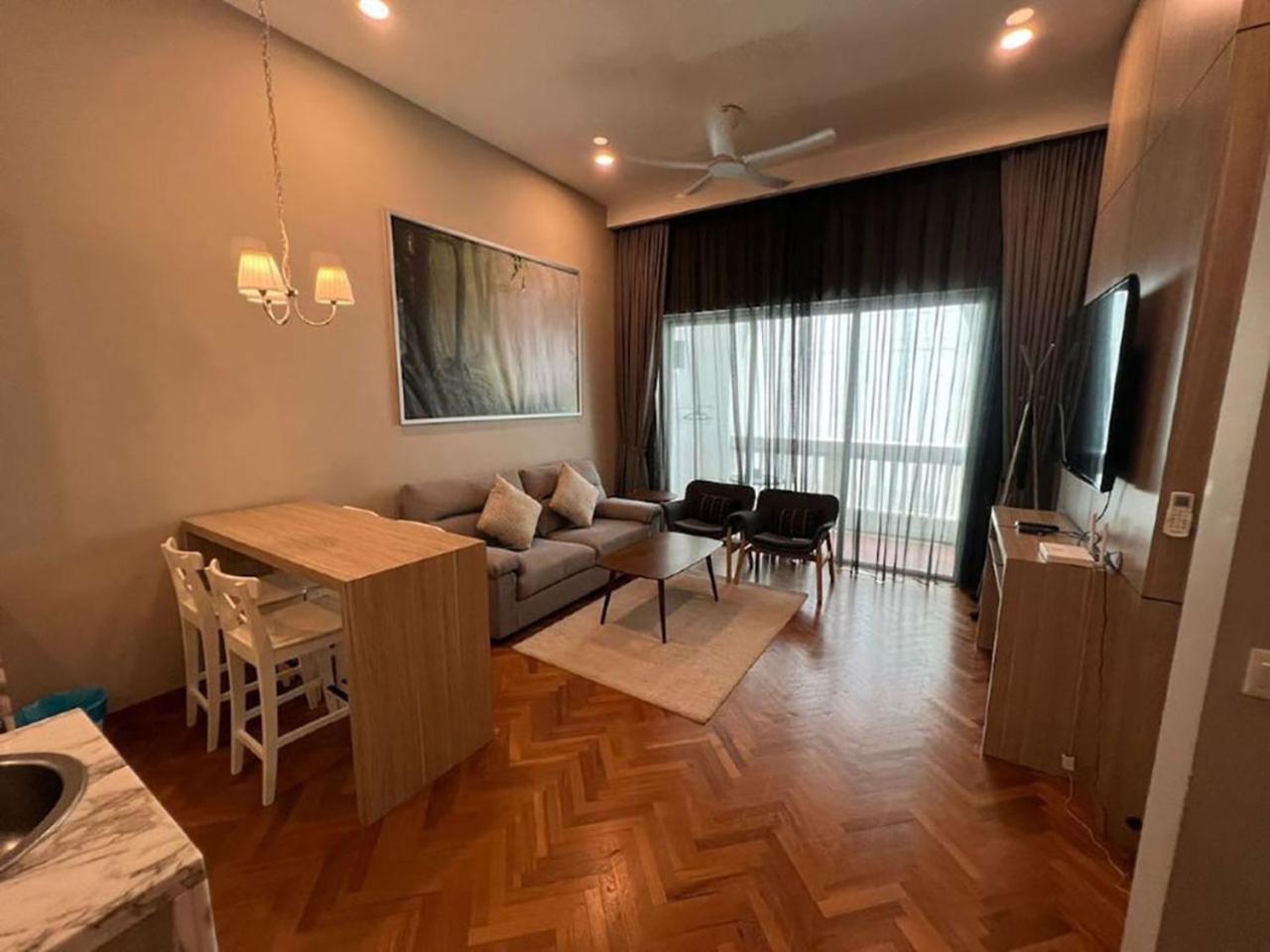 Tree Premier Suite Strait Quay Luxury Marina Suite Tanjung Tokong Buitenkant foto